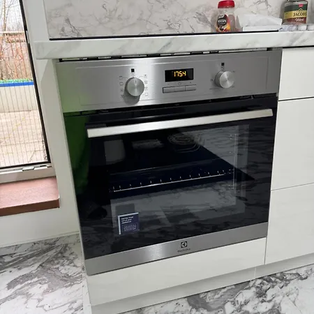 2 Bedroom, Kitchen And Terrace *